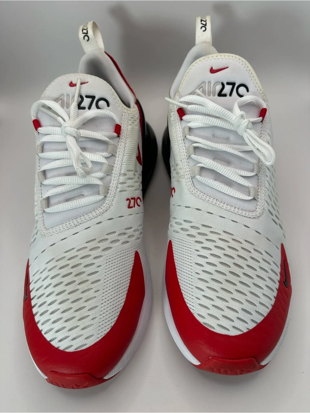 Nike Air Max 270 Men's White/Red Lightweight Athletic Shoes
